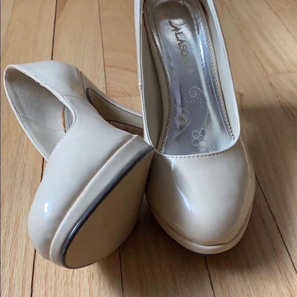 Lasonia shoes SZ 6.5